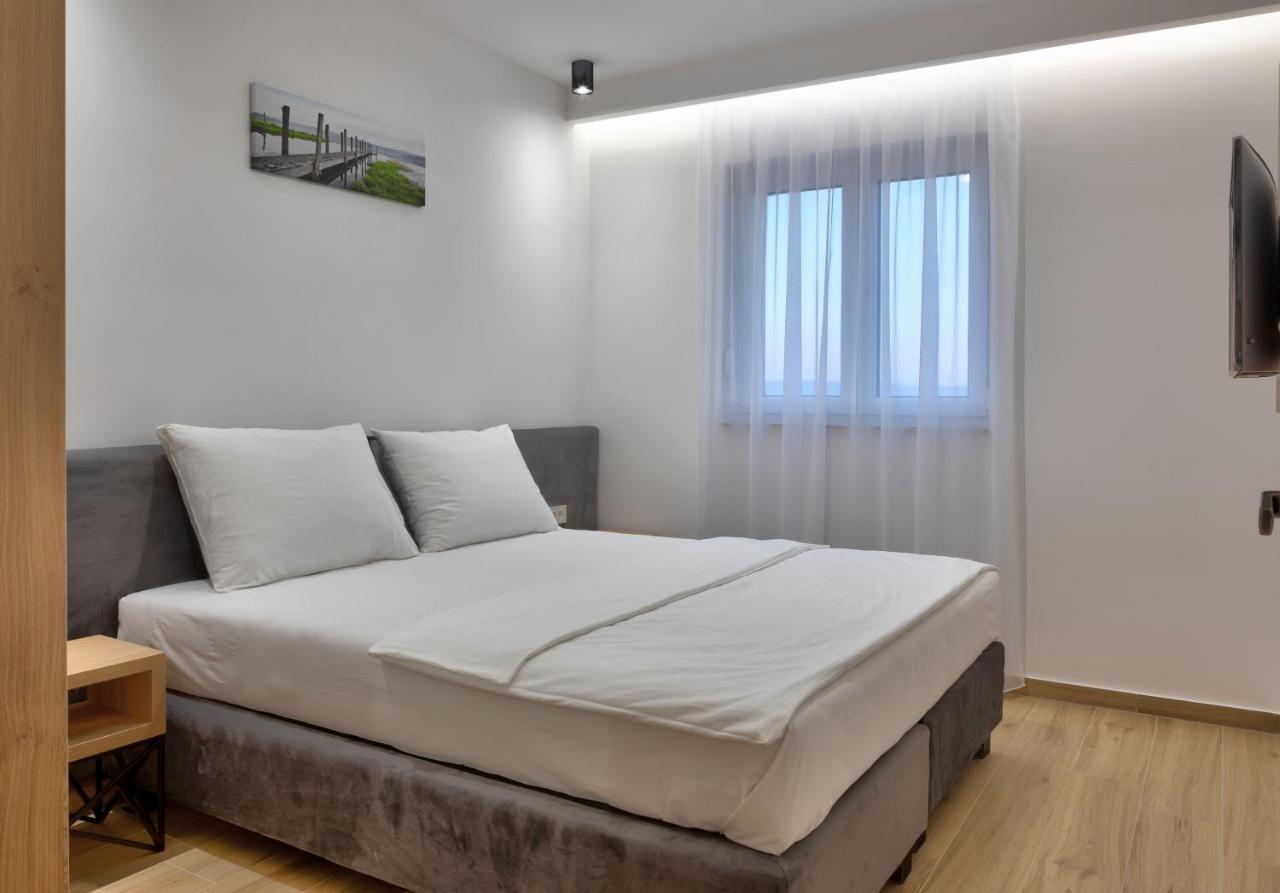 Apartments Amare Promajna Exterior foto